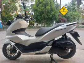 (DP 1,5 Jt)‼️ Plat B TangKot PCX 160 CBS Putih 2023 Cash / Kredit
