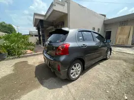Toyota Yaris 2012 Bensin