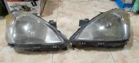 Lampu depan xenia 2008-2011