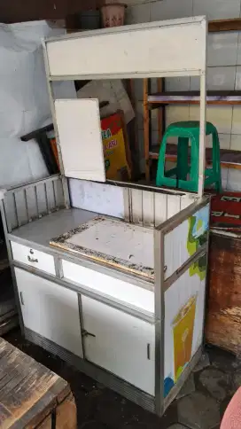 Etalase Minuman