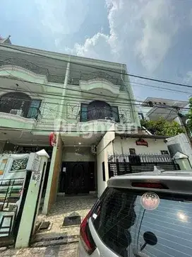 Dijual Ruko Gandeng di Kemayoran dekat PRJ Jakarta Pusat