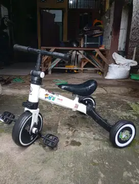 Sepeda Roda 3 Anak