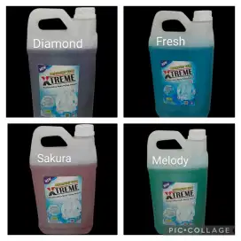 Deterjen cair cuci baju
