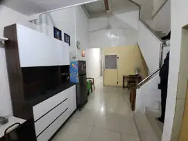 Rumah Townhouse Daerah Gatot Subroto