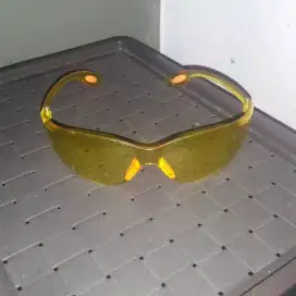Kacamata Gaya Pria