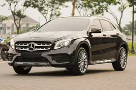 (TDP 5jt) Mercedes Benz GLA200 AMG Night 2020
