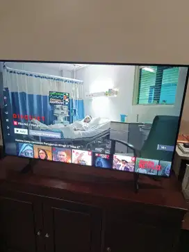 Samsung Smart TV 50 inch - 50CU8000 Crystal UHD