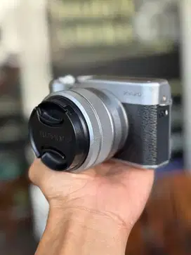 Fujifilm XA20 Kit Box Lengkap Mulus Istimewa Bonus Banyak