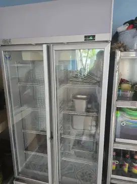 Jual show case pendingin 2 pintu