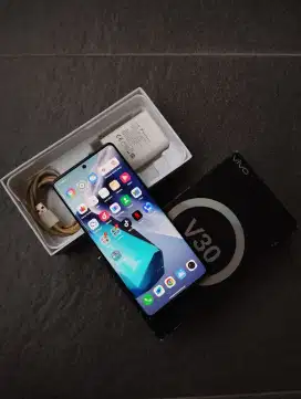 VIVO V30 green 256gb lengkap
