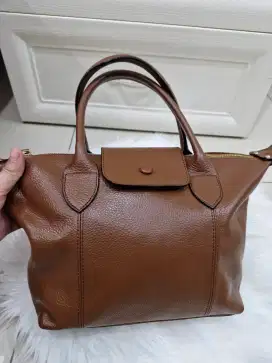 Tas kulit sapi asli