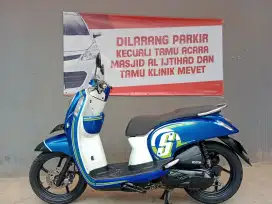 Honda scoopy 2015