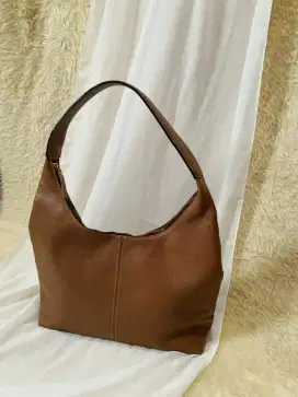 Tas kulit sapi asli