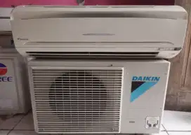 AC DAIKIN THAILAND 1/2 PK