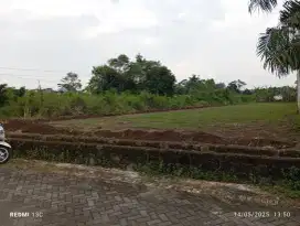 Dijual tanah SHM timur kampus STIKES Respati Maguwoharjo