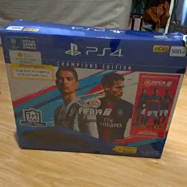Dijual PS 4 Slim 500 GB