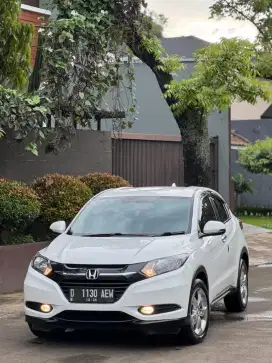 Honda HRV S Manual 2016 Istimewa !!!
- Knds istw Skli Mulus Terawat