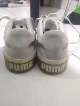 Sepatu puma women