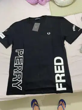 Kaos pria fred perry black L