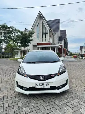 Honda Jazz RS 2014 Automatic Ge8 MMC Last Edition