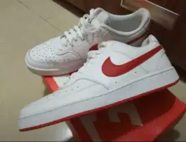 Sepatu Nike Court Vision Lo