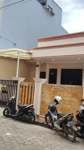 Sewa Rumah Kelengan Kecil Dekat Pemuda Simpang Lima