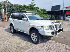 Mitsubishi Pajero Sport Dakar 4X4 2013 Matic
