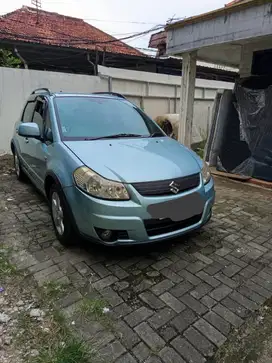 Jual mobil suzuki xover 1.5 matic 2008 biru muda metalik