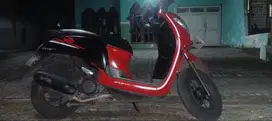 DIJUAL HONDA SCOOPY 2018