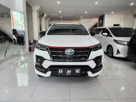 Fortuner VRZ 2.4 TRD 4x2 A/T 2021