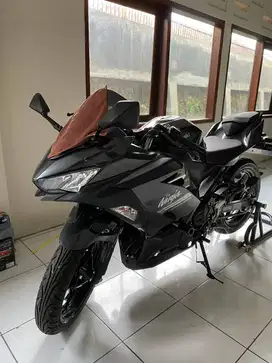 Kawasaki Ninja 250 LED Non ABS 2022 Very Low KM