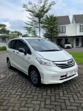 Freed S matic kondisi bagus