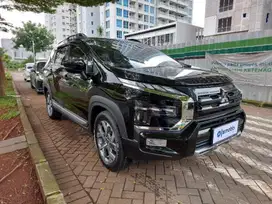 Low KM Mitsubishi Xpander Hitam 1.5 Cross -MT 2022 PZA