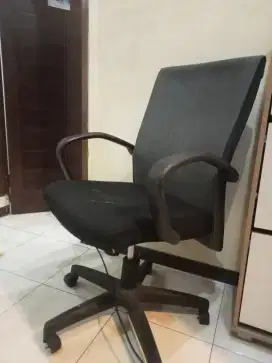 Jual cepat kursi kantor
