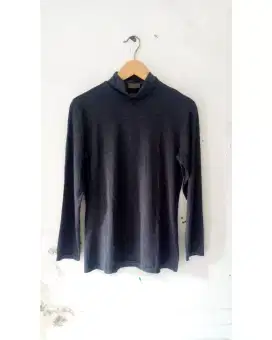 Uniqlo women baselayer heattech turtleneck - size XL