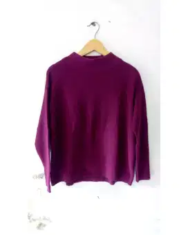 uniqlo women acrylic sweatshirt - size M