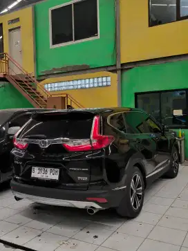 poles dan detailing kendaraan motor dan mobil