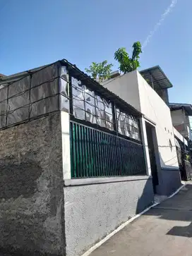 Dijual Rumah Minimalis Di Kompleks Ewindo Dekat Kampus Widyatama