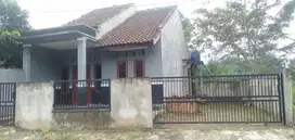 Disewakan rumah di daerah Cisauk