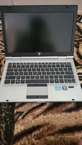 Laptop hp 2560p core i5