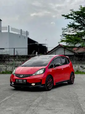 Jazz GE8 E 1.5 AT 2012