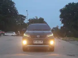 TOYOTA RUSH AUTOMETIC PAJAK HIDUP TANGAN PERTAMA DARI BARU TERAWAT