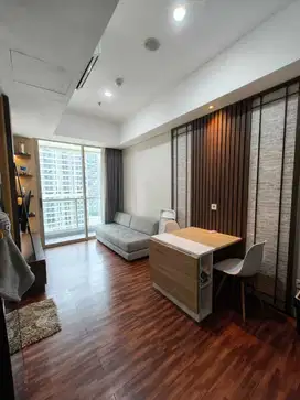 Sewa Apartemen Taman Anggrek 1BR Full Furnished, Jakarta Barat