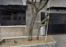 Dijual Rumah Kutisari Indah Utara dekat Univ Petra