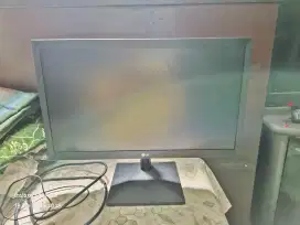Monitor LG 20inch bekas bagus