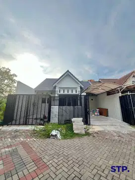 Rumah Mulyosari Prima lebar 9 siap huni  Baru renovasi