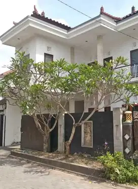 Jual Rumah 2lt Semi Furnished Lokasi Taman Griya Jimbaran Strategis