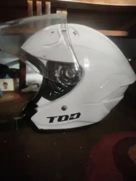dijual helm bekas