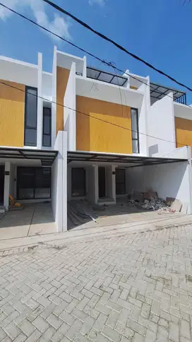 SIAP HUNI RUMAH 4 KAMAR TIDUR FREE BIAYA BIAYA AKSES 2 MASUK MOBIL