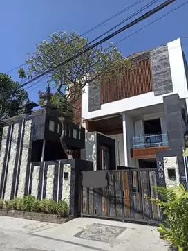 DIJUAL RUMAH LOKASI PREMIUM LOKASI RENON